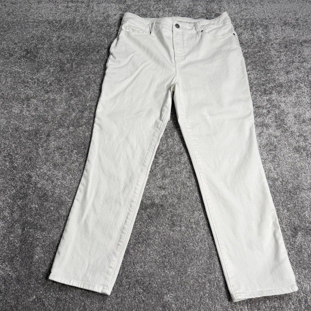 Chicos So Slimming Girlfriend Jeans Womens 4 White Slim Leg Crop Stretch 32x25